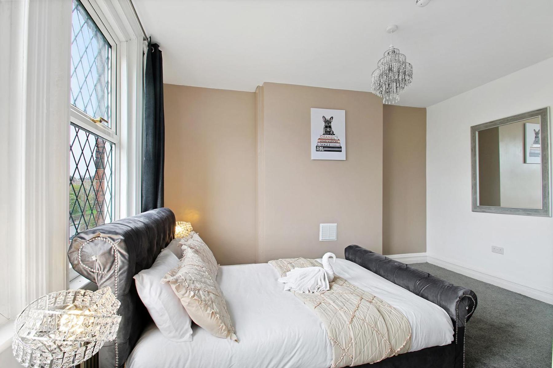 Home In Woodhouse, Leeds Leeds  Zewnętrze zdjęcie