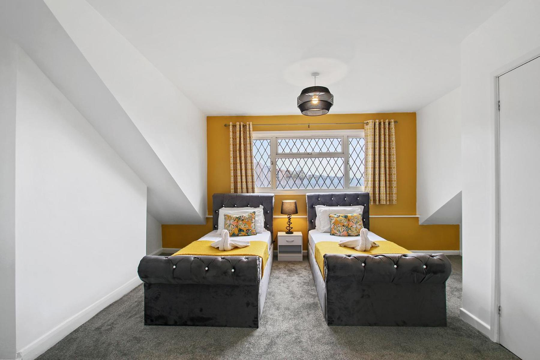Home In Woodhouse, Leeds Leeds  Zewnętrze zdjęcie